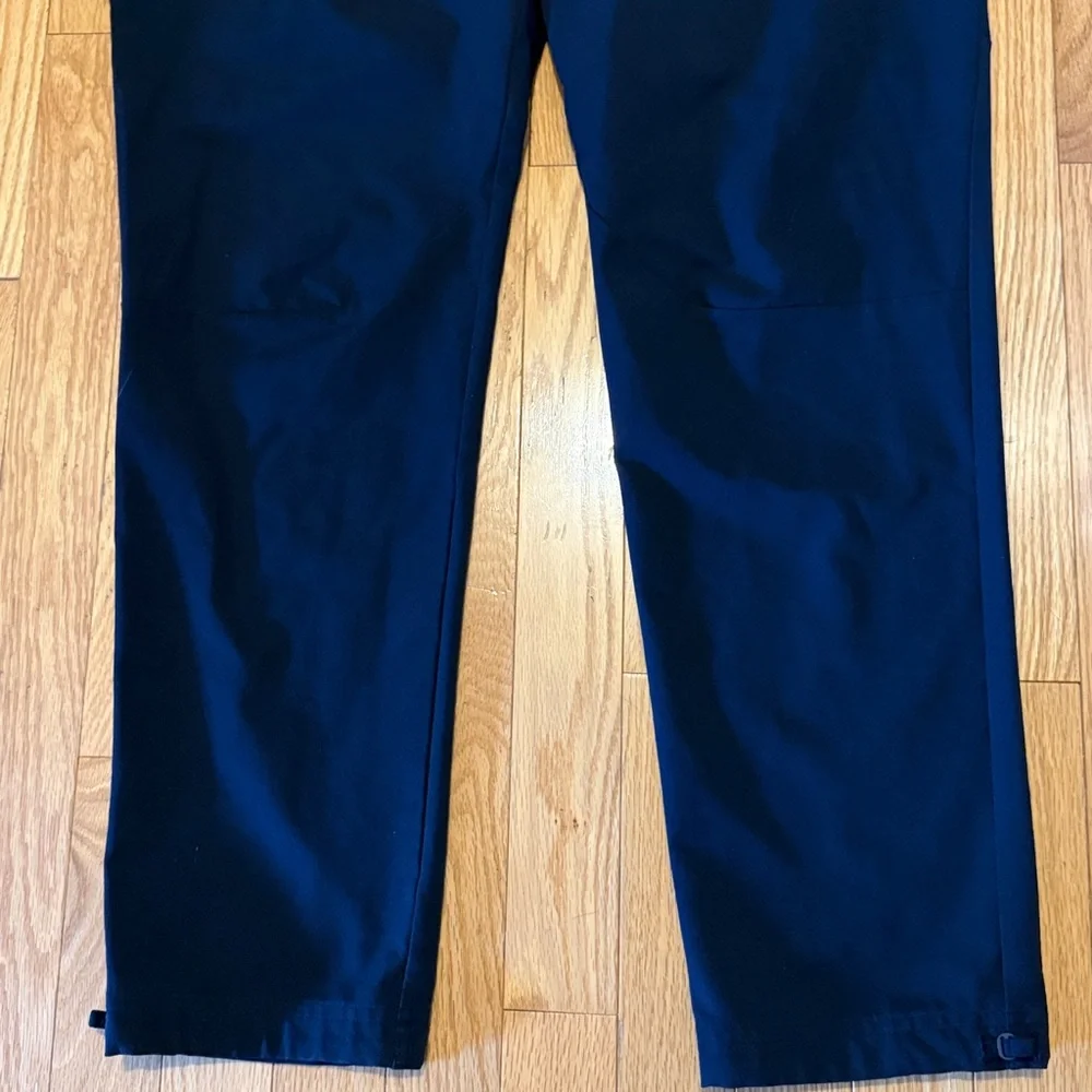 Under Armour fitted heat gear pants size XL only - Picture 4 of 9